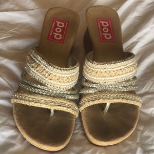 Pop memory foam wedges size 8.5.